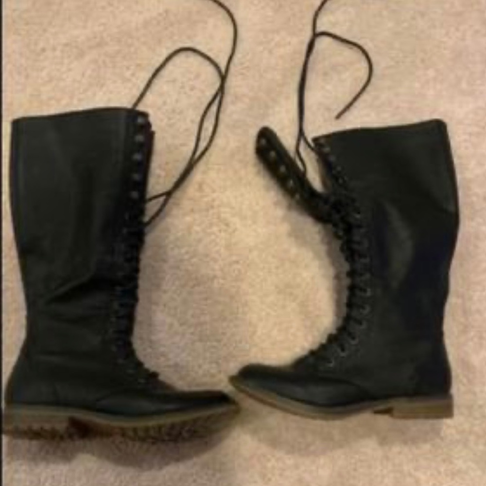 Women’s Black Combat Boots, size 6.5